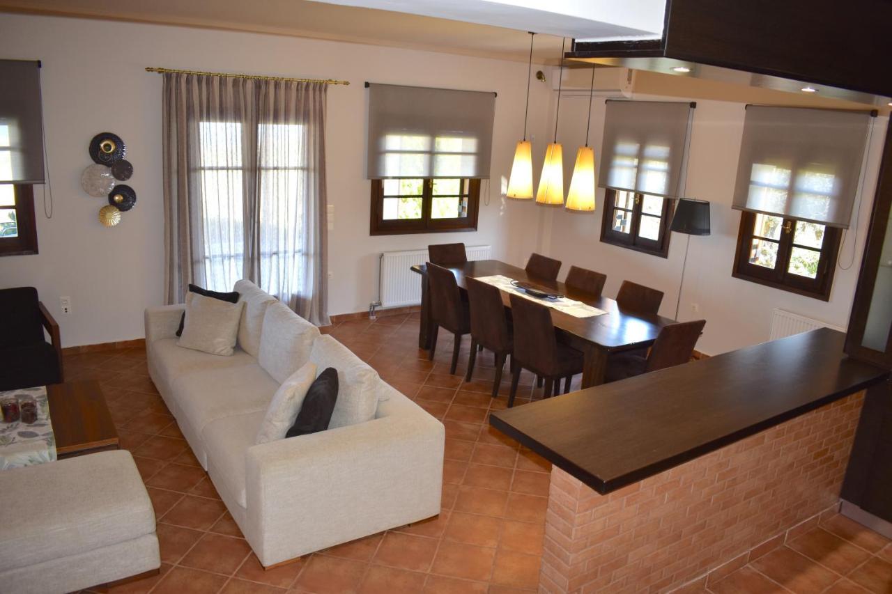 Ampelos Hillside Villa Akrata Exterior foto